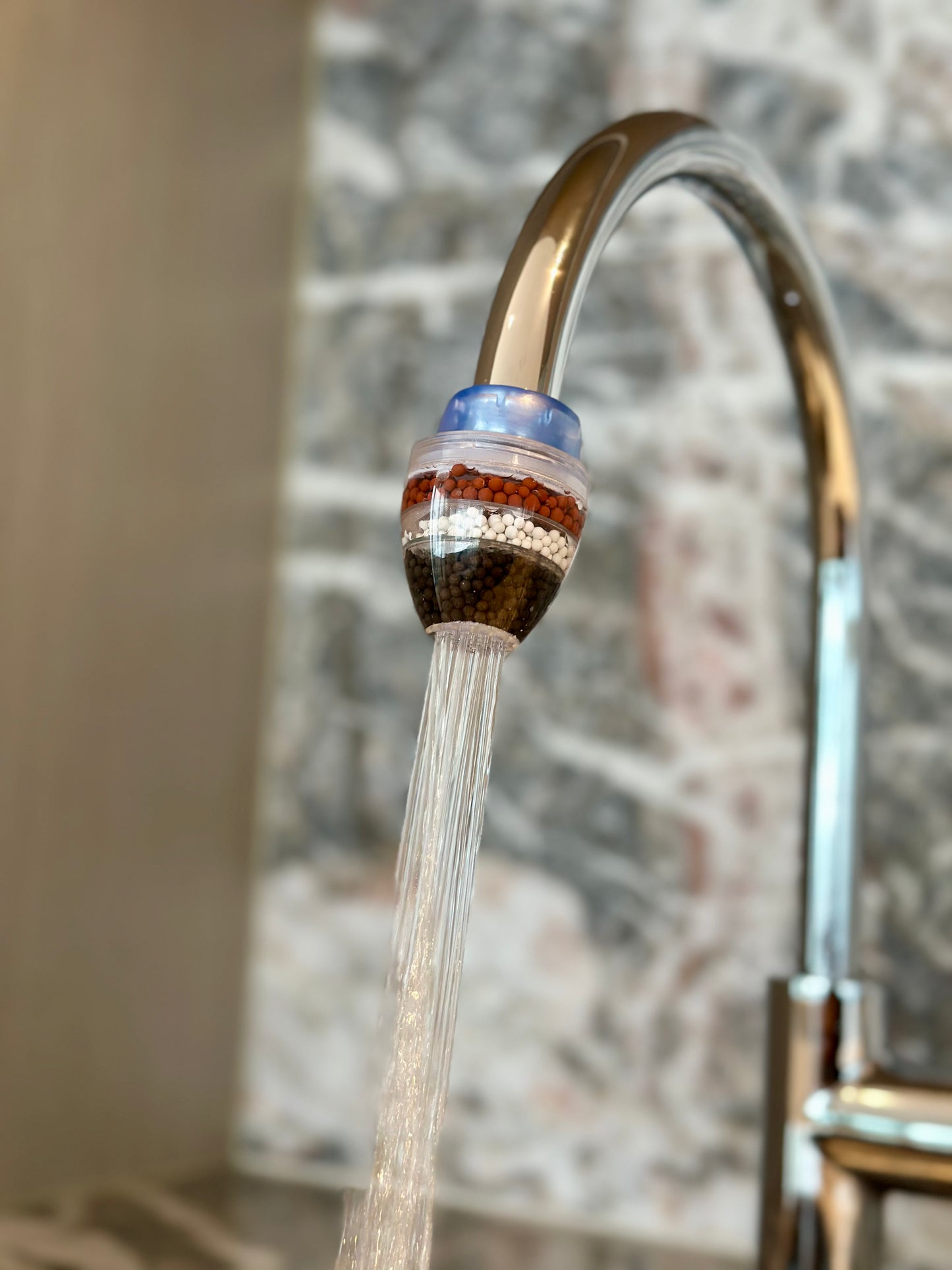 EZZYTAP - Tap Water Filter - (Each Order Includes 5 EZZYTAPs)